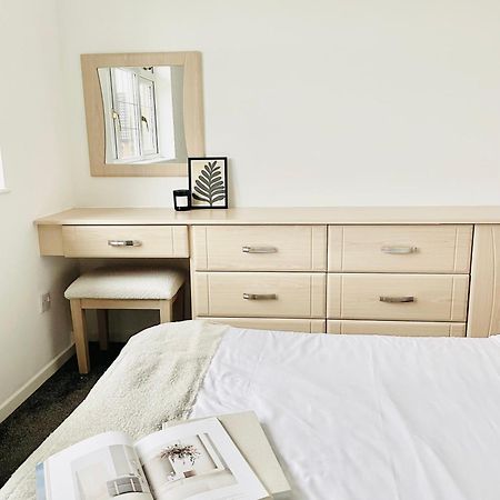 Home In Solihull - Near Nec, Bhx & Solihull Town Centre Birmingham Kültér fotó